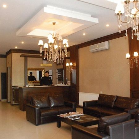 Reis Hotel 시놉 외부 사진