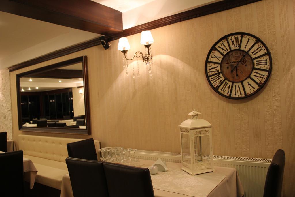 Reis Hotel 시놉 외부 사진